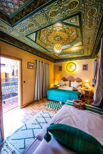 Zouaq Ceiling Panels That Transform Rooms