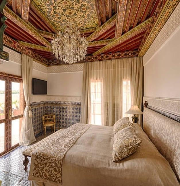 Custom Ceiling Panels for Homes With Lasting Character