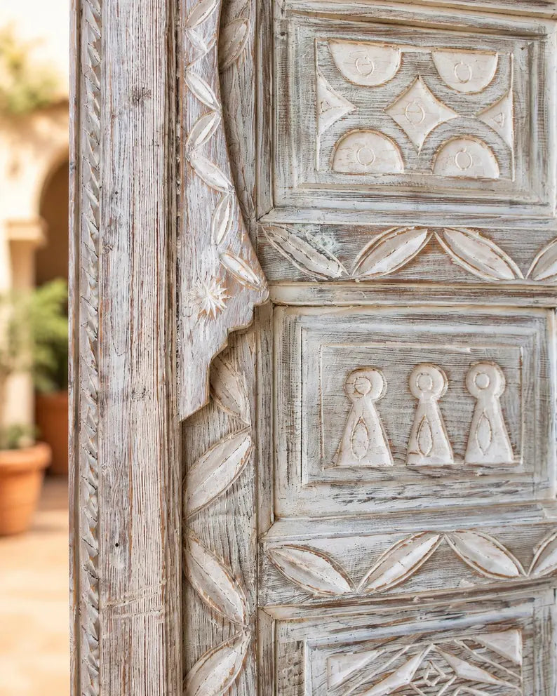 Tamazir old door